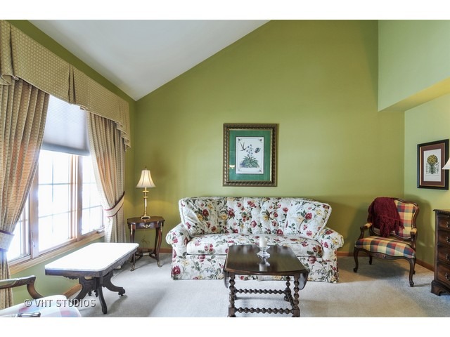 13160 Millbank Dr, Plainfield, IL 60585 photo 3