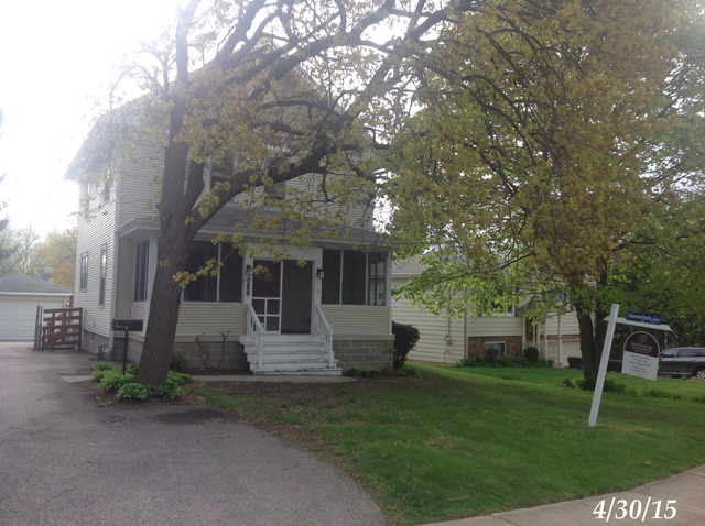 447 Delles Rd, Wheaton, IL 60187 photo 1