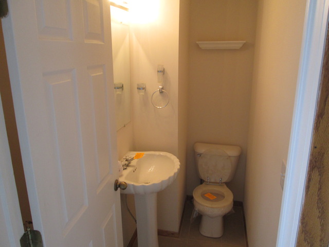 447 Delles Rd, Wheaton, IL 60187 photo 6