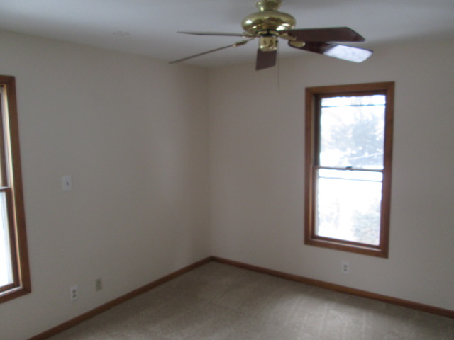 447 Delles Rd, Wheaton, IL 60187 photo 7