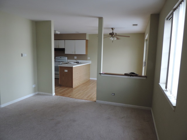 1348 S Lorraine Rd #b, Wheaton, IL 60189 photo 5
