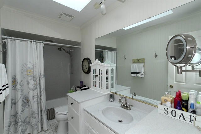 306 Jervey Ln, Bartlett, IL 60103 photo 18