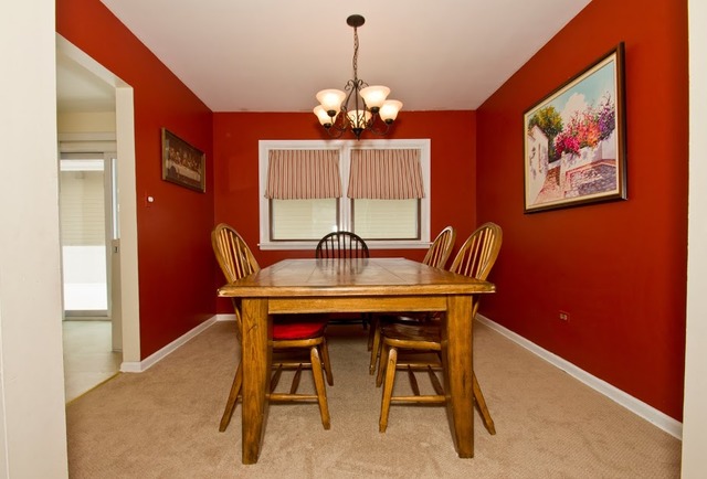 240 80th St, Willowbrook, IL 60527 photo 6