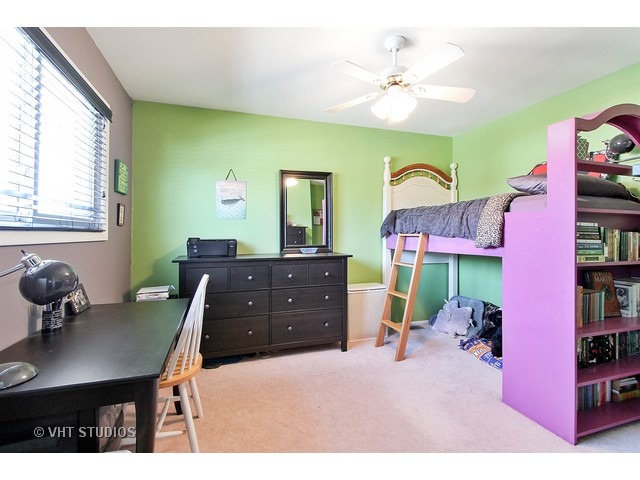 392 Elm Dr, Wheeling, IL 60090 photo 11