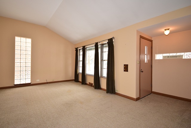 289 Desplaines Ave, Riverside, IL 60546 photo 4
