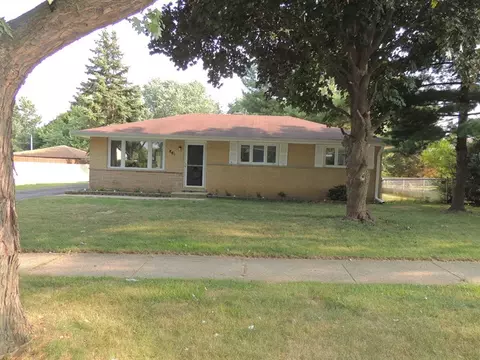 861 E Aster Ave, Palatine, IL 60074 photo 1
