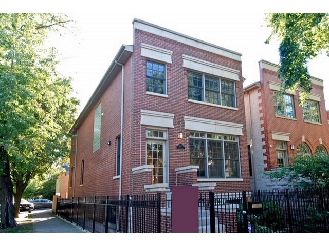 2021 N Oakley Ave, Chicago, IL 60647 photo 1