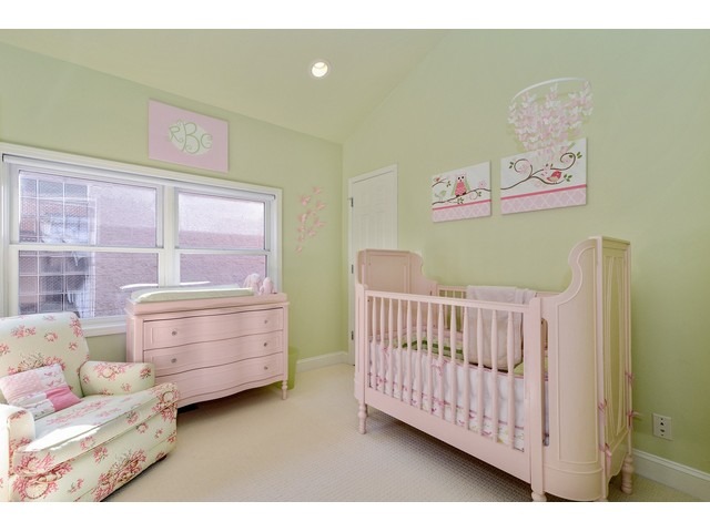 2021 N Oakley Ave, Chicago, IL 60647 photo 17