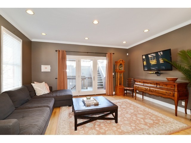 2021 N Oakley Ave, Chicago, IL 60647 photo 9