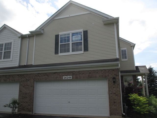 24244 Leski Ln, Plainfield, IL 60585 photo 1
