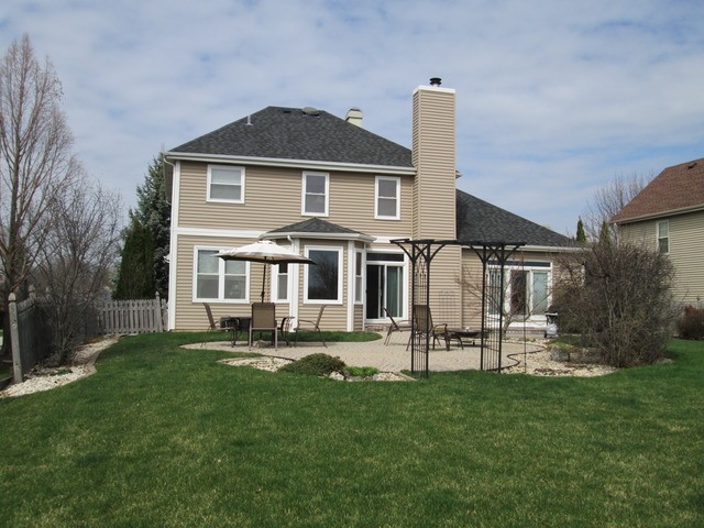 262 Shawnee Cir, Bartlett, IL 60103 photo 24