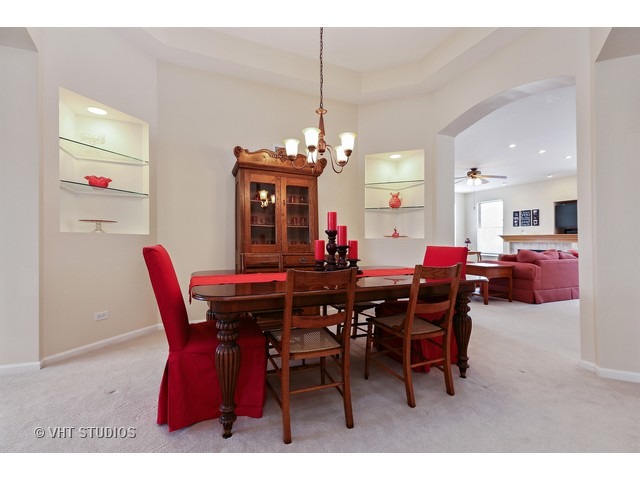 357 Adam Ct, Cary, IL 60013 photo 8