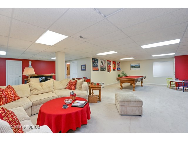 357 Adam Ct, Cary, IL 60013 photo 17