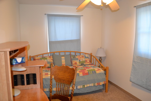 807 Nancy Ln, Mchenry, IL 60051 photo 11