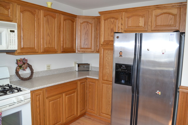 807 Nancy Ln, Mchenry, IL 60051 photo 4