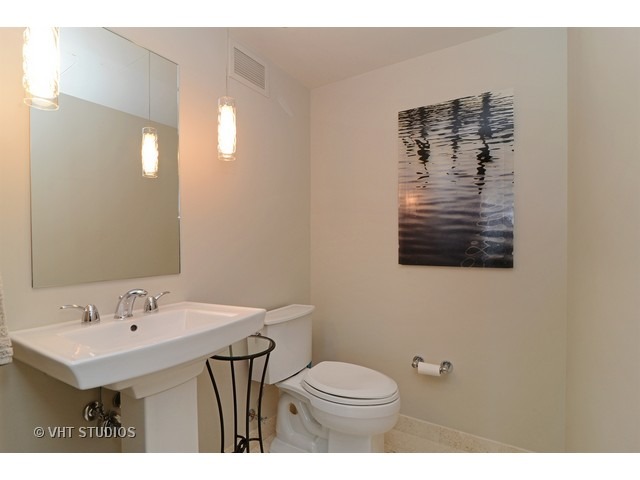 60 E Monroe St #4101, Chicago, IL 60603 photo 15