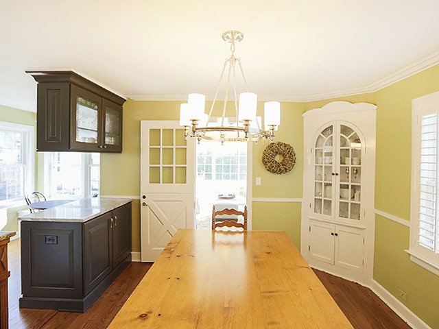 415 E Hillside Ave, Barrington, IL 60010 photo 7
