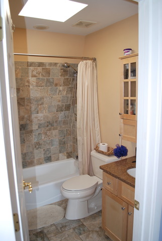 1050 E 49th St, Chicago, IL 60615 photo 6