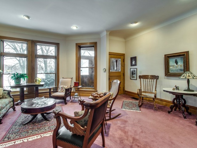 1355 E 50th St, Chicago, IL 60615 photo 4
