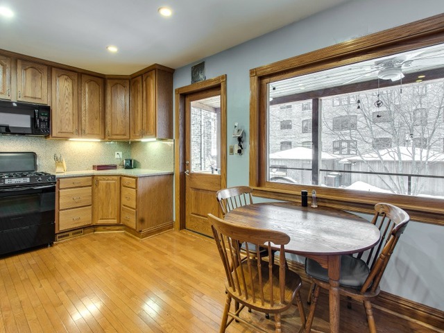 1355 E 50th St, Chicago, IL 60615 photo 7