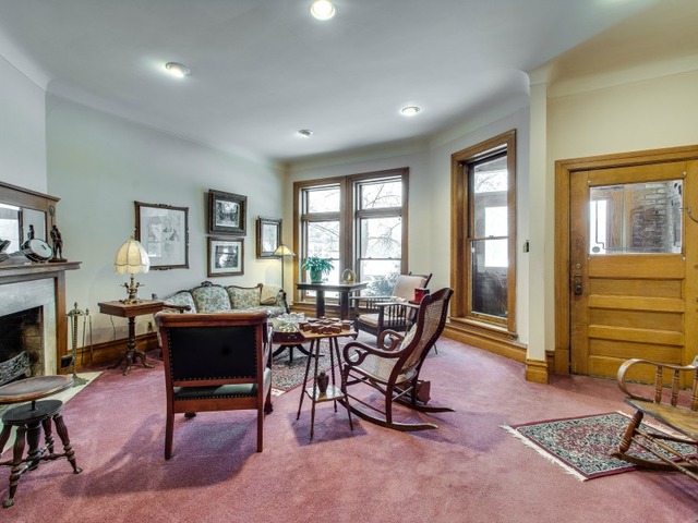 1355 E 50th St, Chicago, IL 60615 photo 2