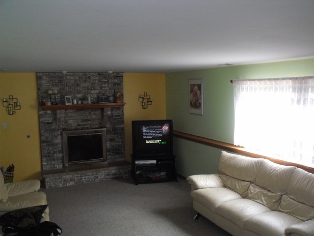 8414 S 78th Ave, Bridgeview, IL 60455 photo 4
