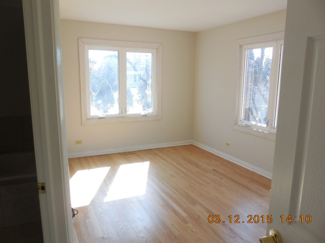239 S Radcliffe Ave, Des Plaines, IL 60016 photo 7