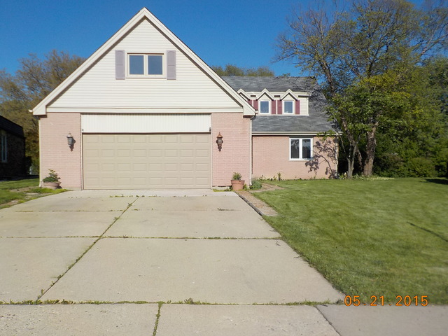 239 S Radcliffe Ave, Des Plaines, IL 60016 photo 4