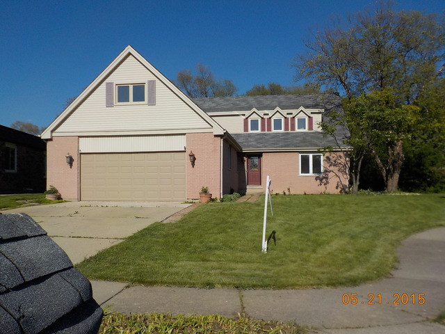 239 S Radcliffe Ave, Des Plaines, IL 60016 photo 1