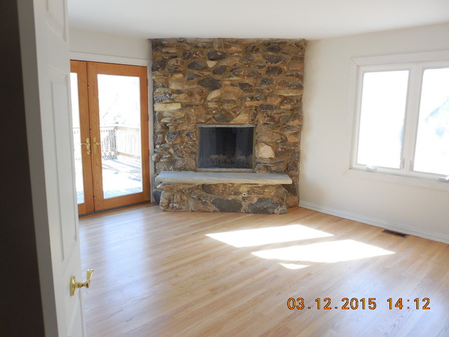 239 S Radcliffe Ave, Des Plaines, IL 60016 photo 8