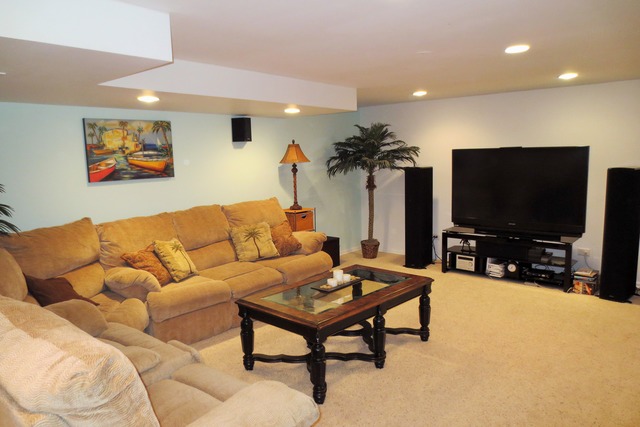 1216 Ardmore Dr, Cary, IL 60013 photo 10