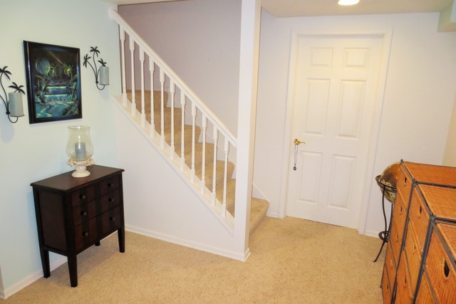 1216 Ardmore Dr, Cary, IL 60013 photo 7