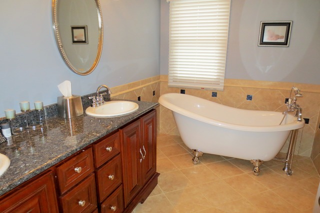 1216 Ardmore Dr, Cary, IL 60013 photo 12