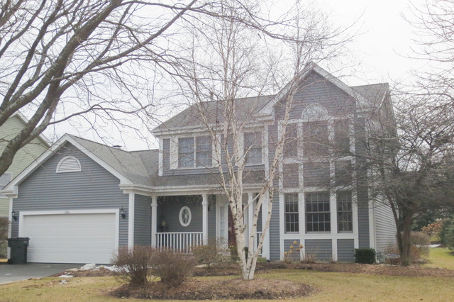 1216 Ardmore Dr, Cary, IL 60013 photo 1