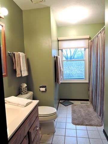 2307 Richmond Dr, Wheaton, IL 60189 photo 15
