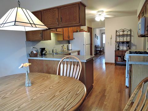 2307 Richmond Dr, Wheaton, IL 60189 photo 7