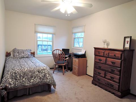 2307 Richmond Dr, Wheaton, IL 60189 photo 13