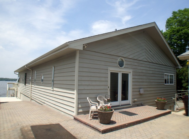 130 Eagle Point Rd, Fox Lake, IL 60020 photo 2