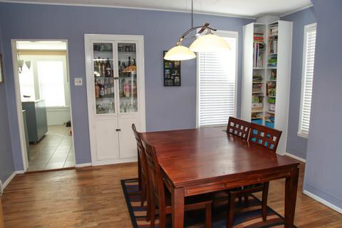 407 E Washington St, Morris, IL 60450 photo 9