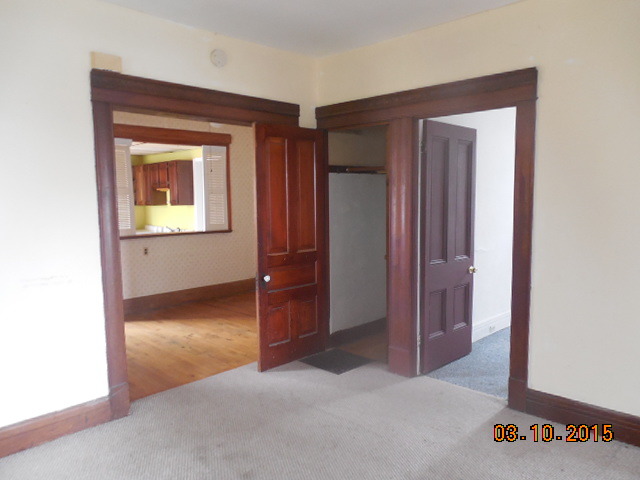 443-453 S Third Ave, Kankakee, IL 60901 photo 3