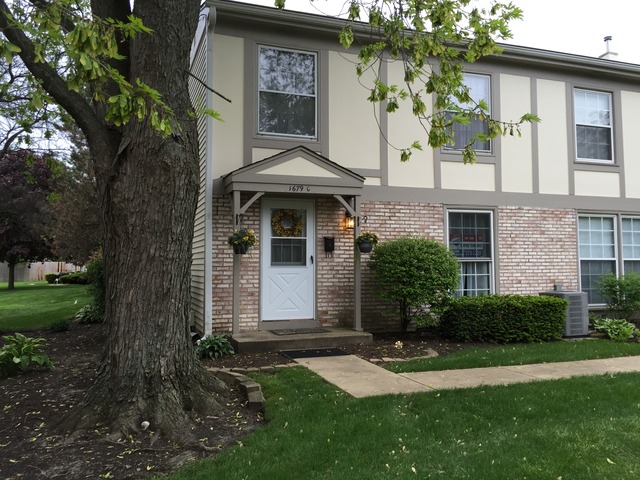 1679 Valley Forge Ct #c, Wheaton, IL 60189 photo 1