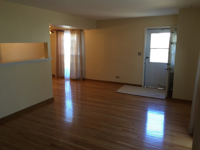 1679 Valley Forge Ct #c, Wheaton, IL 60189 photo 2