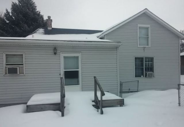 745 S 4th St, Dekalb, IL 60115 photo 3