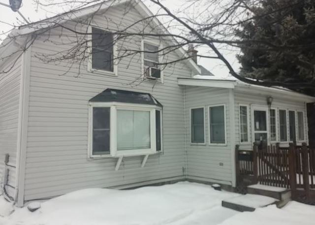 745 S 4th St, Dekalb, IL 60115 photo 2