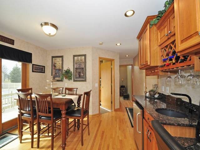 1603 Beech St, Spring Grove, IL 60081 photo 10