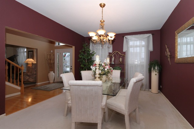 1433 Eastgate Ln, Bartlett, IL 60103 photo 8