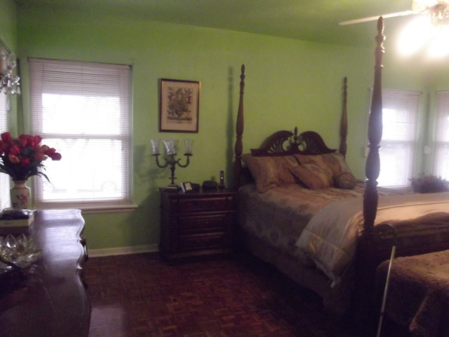 200 E 98th St, Chicago, IL 60628 photo 5