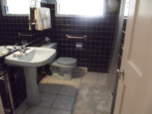 200 E 98th St, Chicago, IL 60628 photo 7