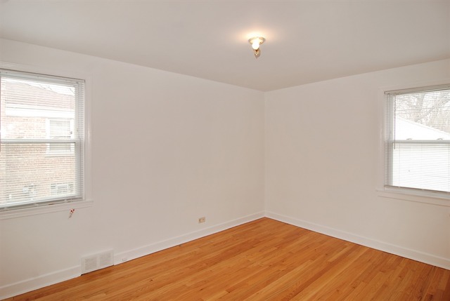 2524 S 9th Ave, Broadview, IL 60155 photo 5