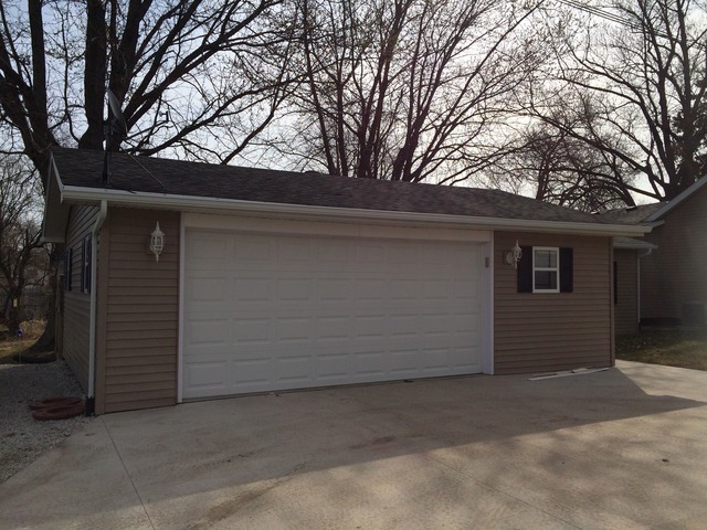 212 E 2nd St, Wyanet, IL 61379 photo 18